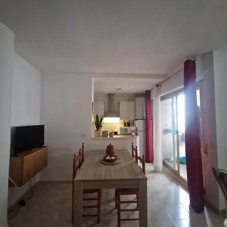 Piso Playa Del Cura * 托雷维耶哈